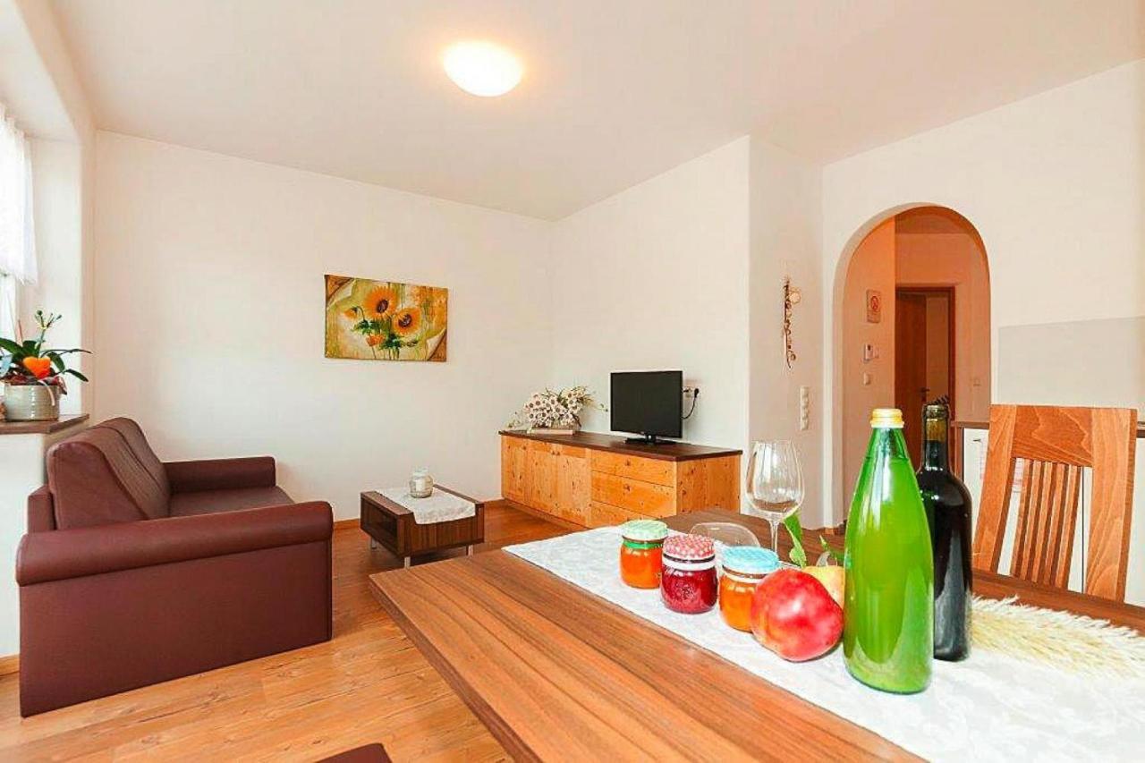 Apartment In Naz-Sciaves With Garden Natz-Schabs 外观 照片