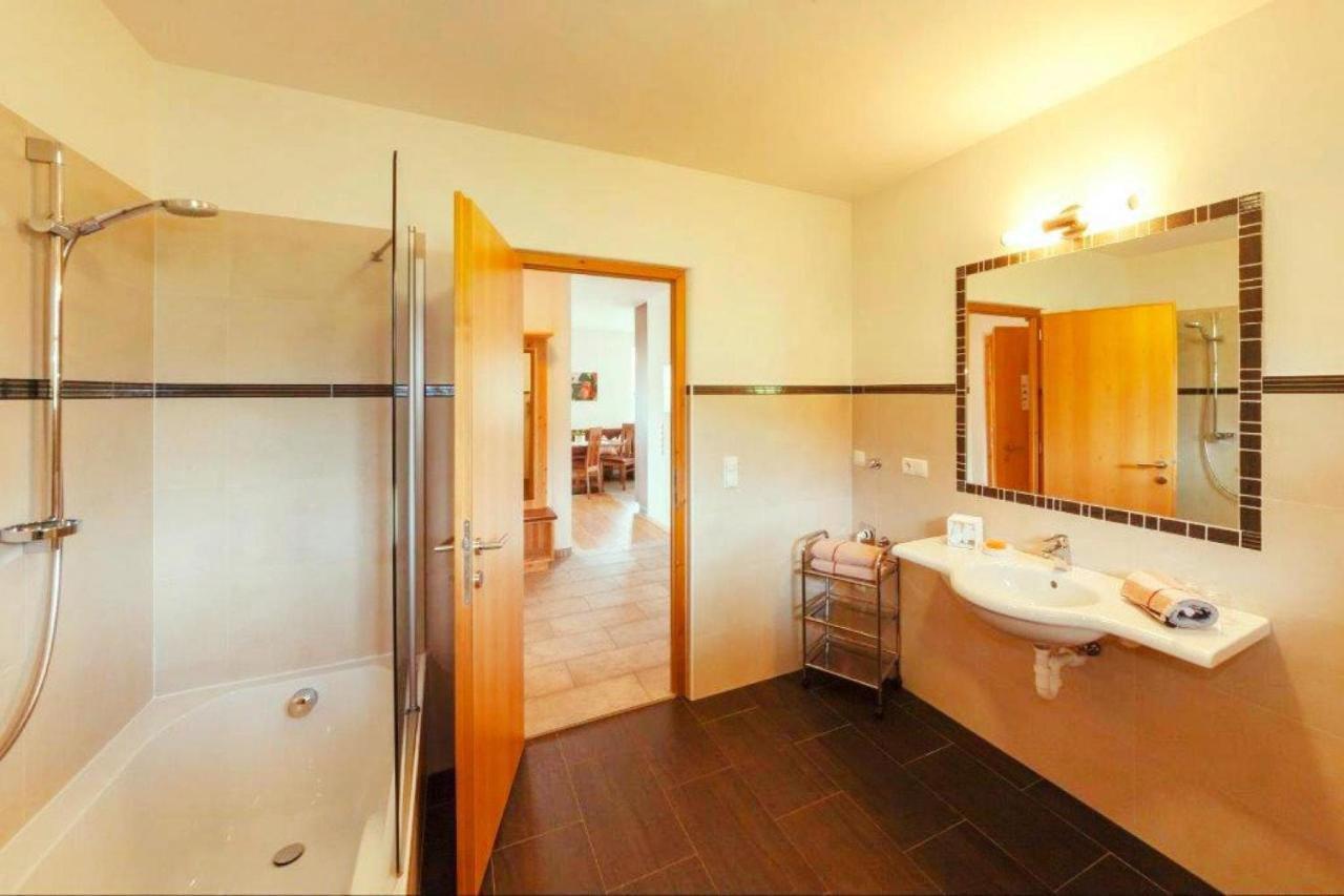 Apartment In Naz-Sciaves With Garden Natz-Schabs 外观 照片